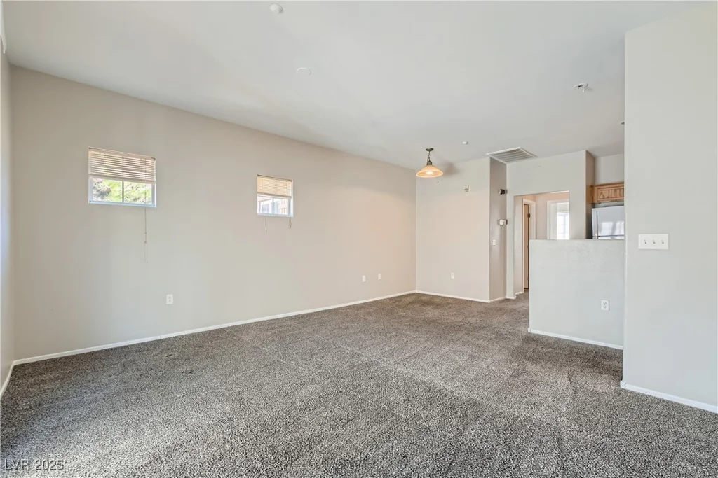 5915 Nuevo Leon, North Las Vegas, NV 89031