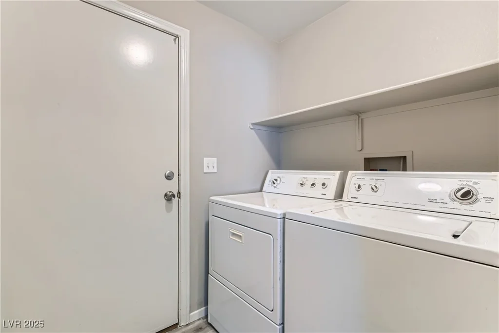 5915 Nuevo Leon, North Las Vegas, NV 89031