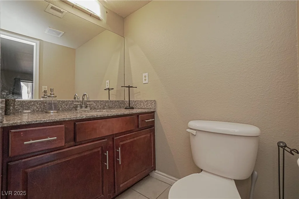 5383 Indian River, Las Vegas, NV 89103