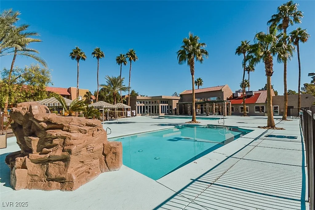 5383 Indian River, Las Vegas, NV 89103