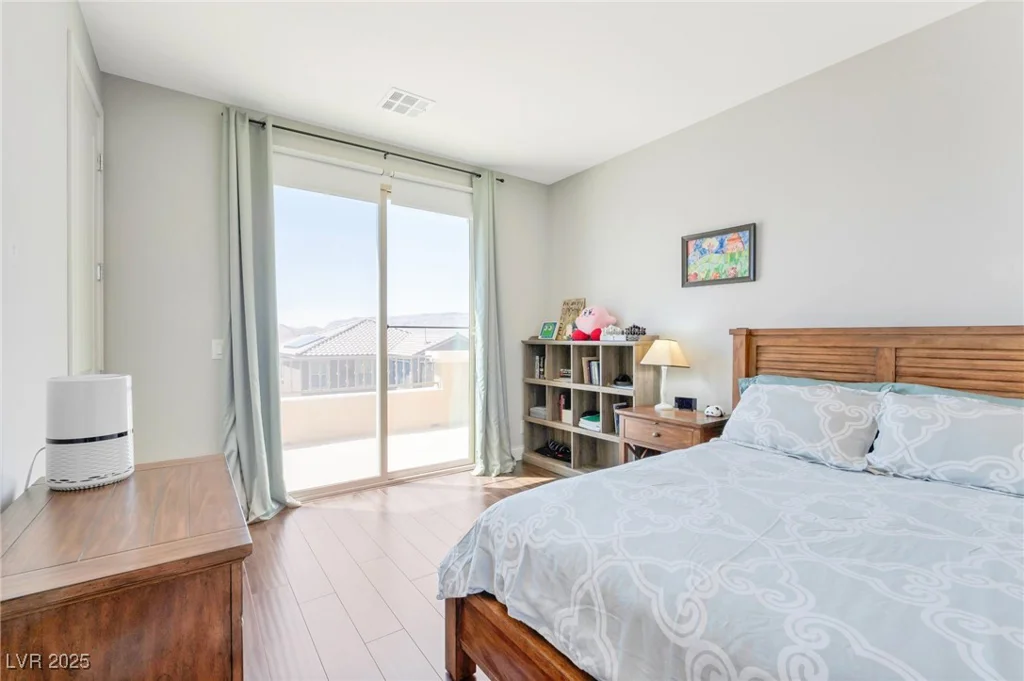 12273 Catanzaro, Las Vegas, NV 89138
