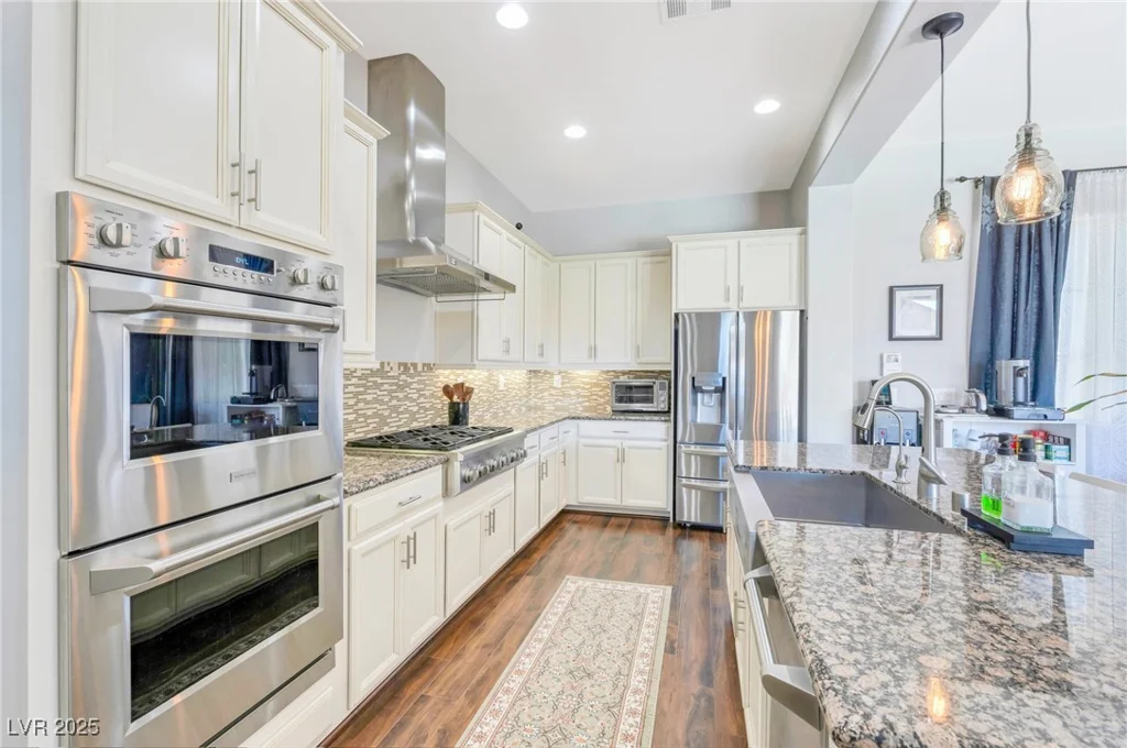 12273 Catanzaro, Las Vegas, NV 89138