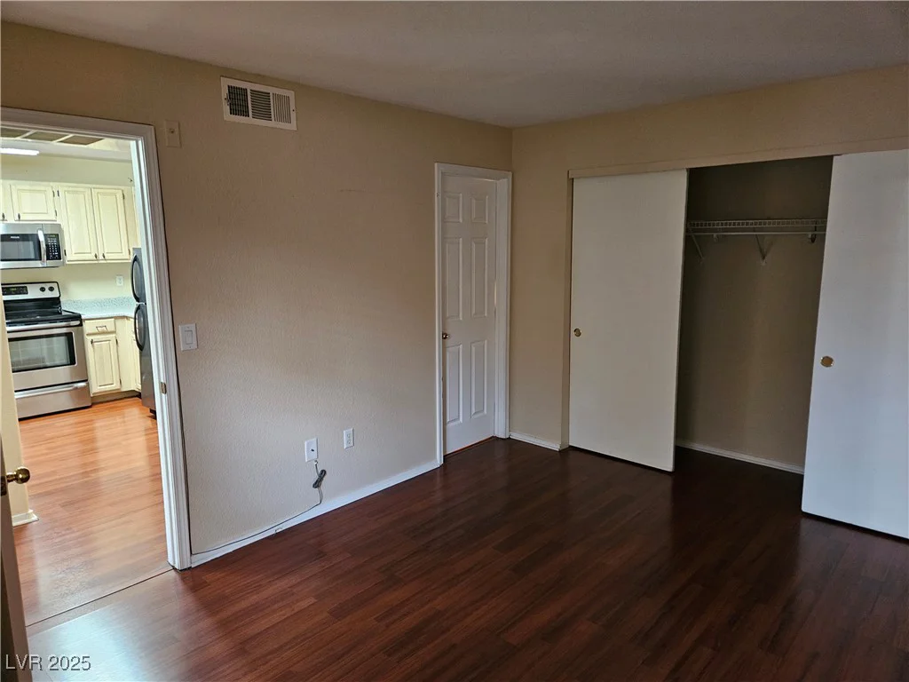 555 Silverado Ranch, Las Vegas, NV 89183