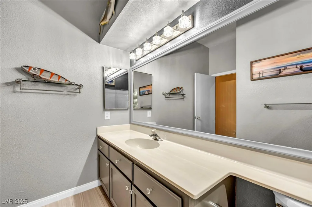 819 Arrowhead, Henderson, NV 89002