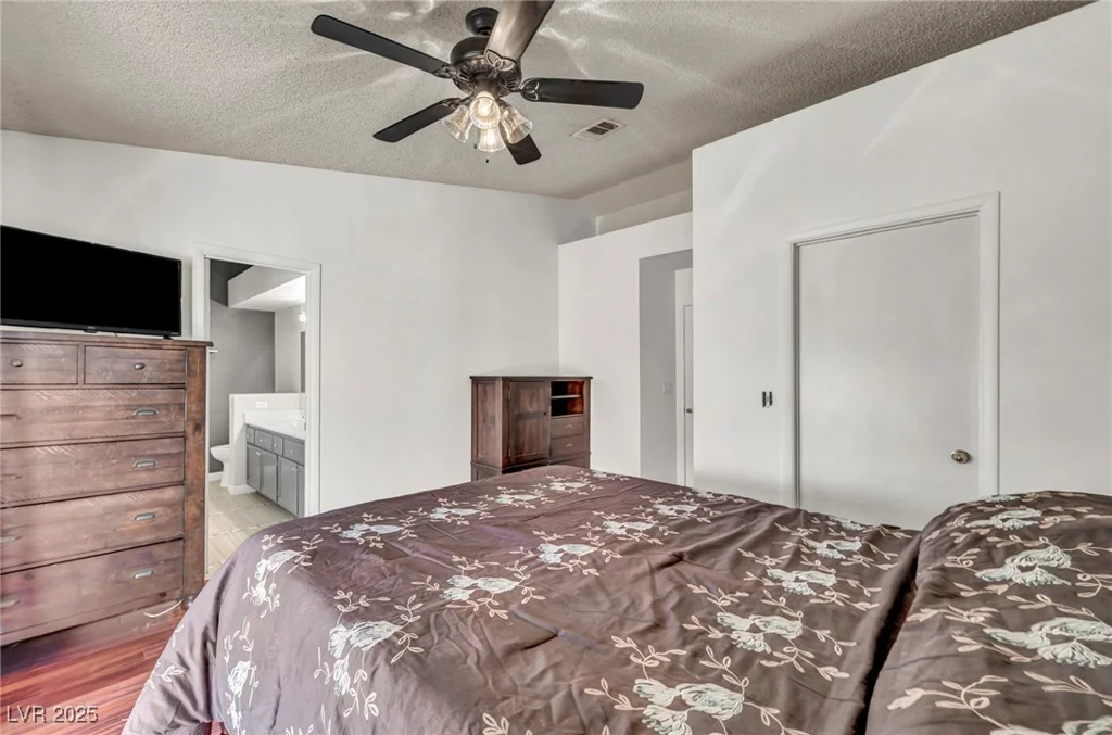819 Arrowhead, Henderson, NV 89002