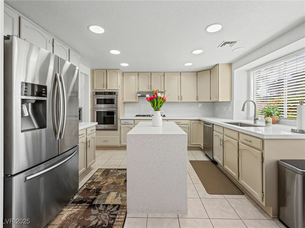2736 Huber Heights, Las Vegas, NV 89128