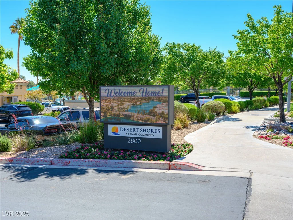 2736 Huber Heights, Las Vegas, NV 89128