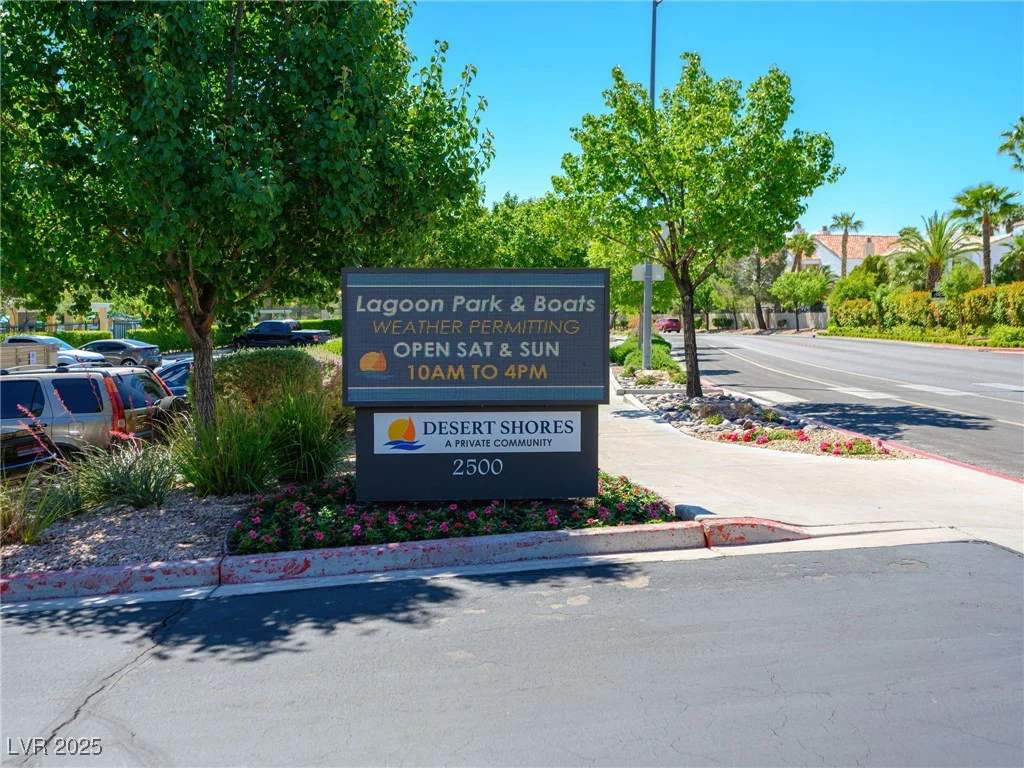 2736 Huber Heights, Las Vegas, NV 89128