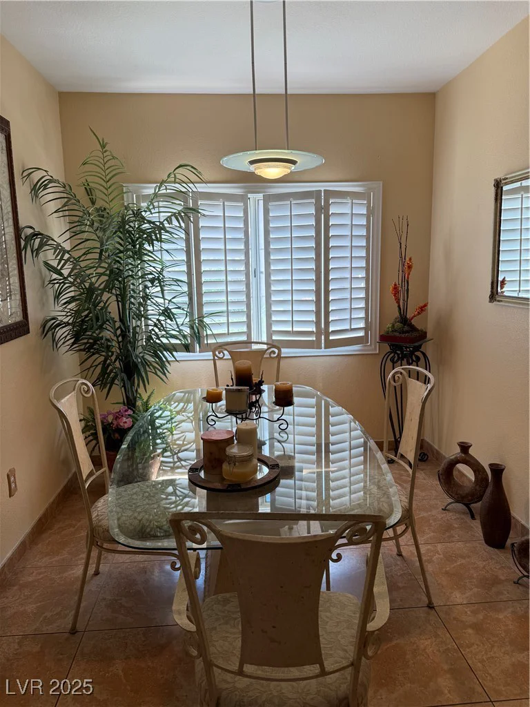 7400 Flamingo, Las Vegas, NV 89147