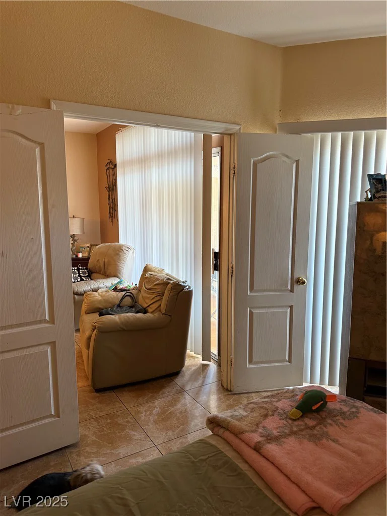 7400 Flamingo, Las Vegas, NV 89147