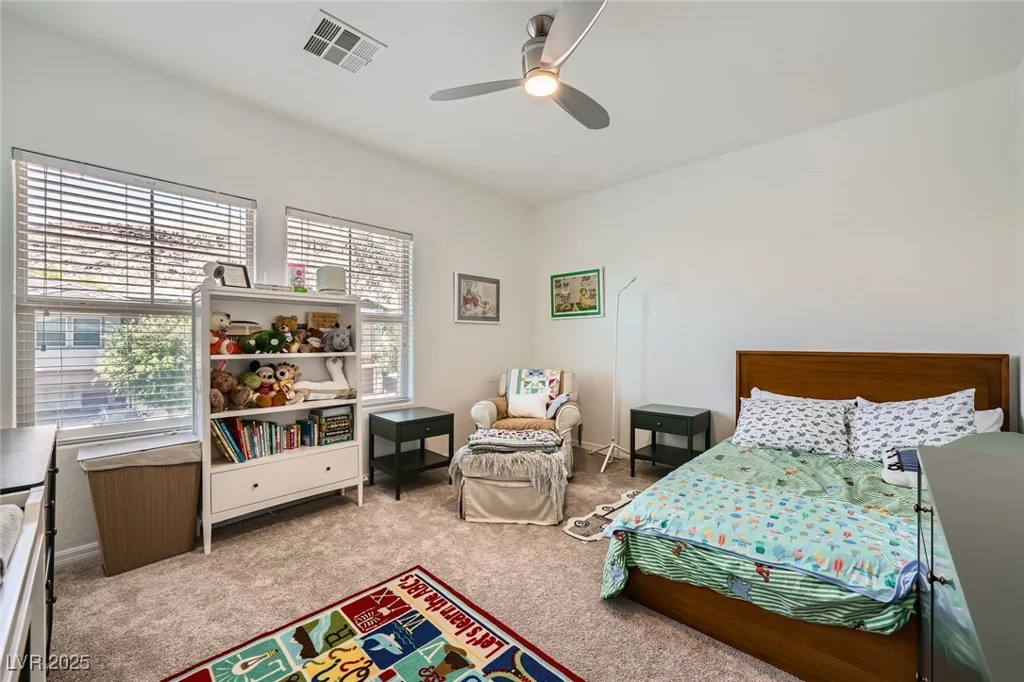 5662 Oak Bend, Las Vegas, NV 89135