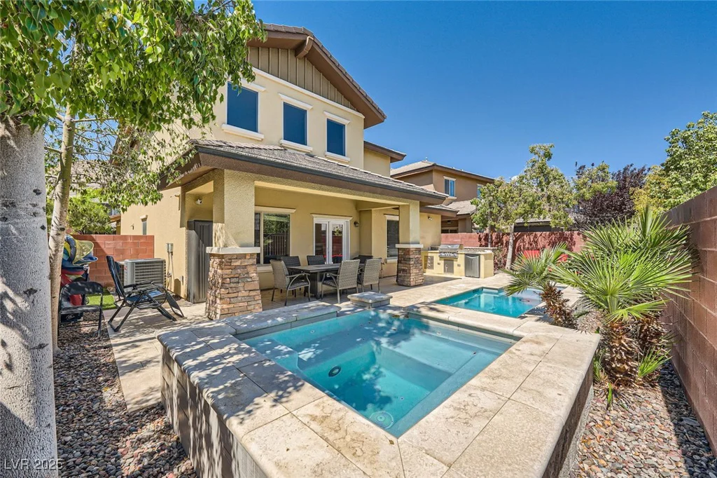 5662 Oak Bend, Las Vegas, NV 89135