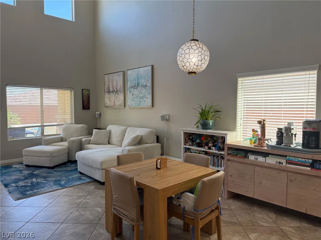 5662 Oak Bend, Las Vegas, NV 89135