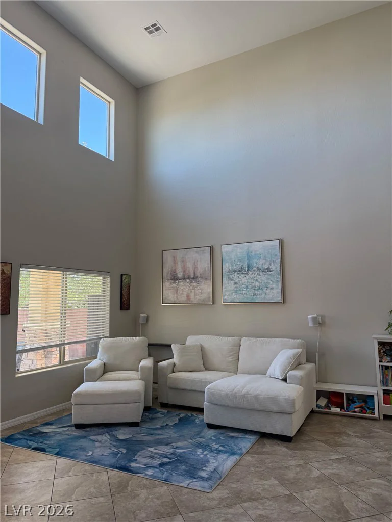 5662 Oak Bend, Las Vegas, NV 89135
