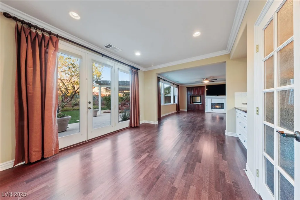 7438 Desertscape, Las Vegas, NV 89178