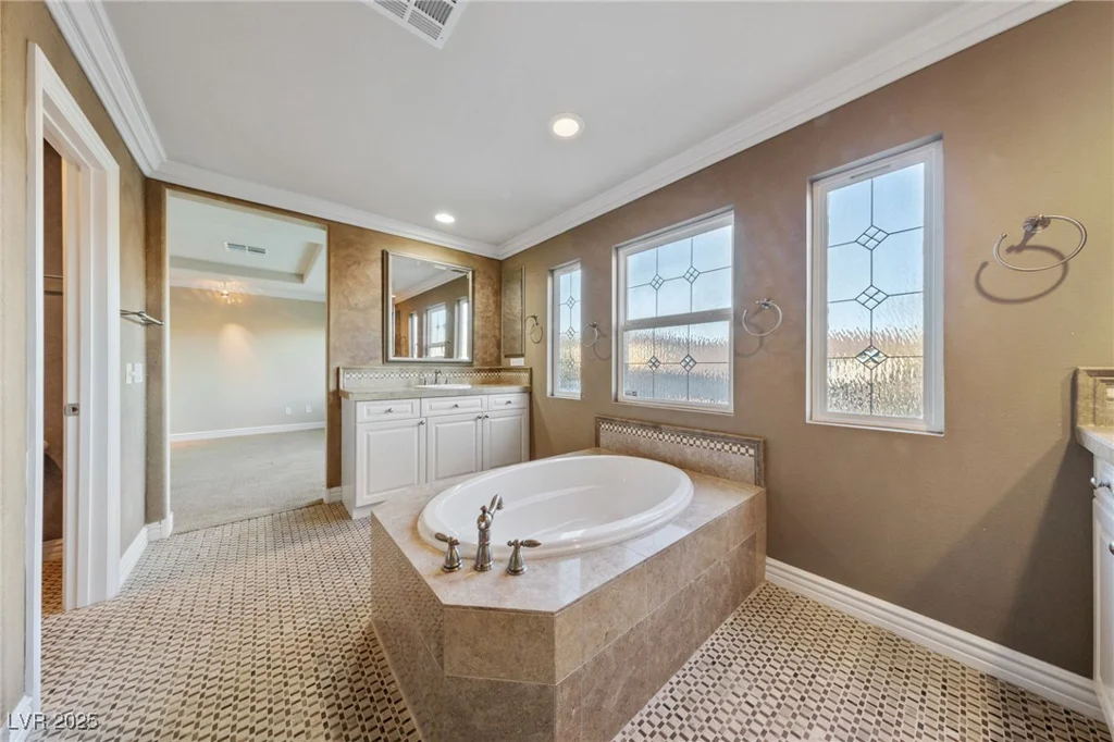 7438 Desertscape, Las Vegas, NV 89178