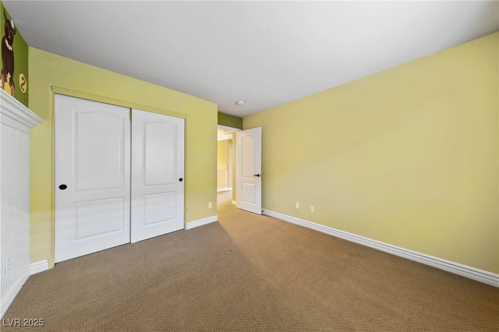 7438 Desertscape, Las Vegas, NV 89178