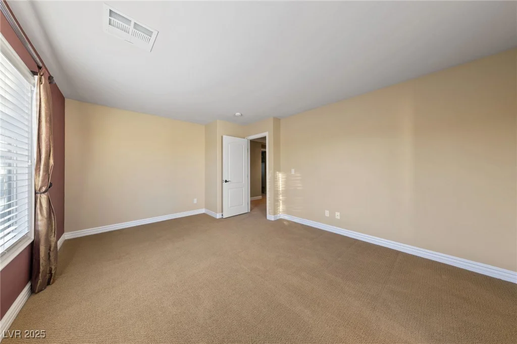 7438 Desertscape, Las Vegas, NV 89178