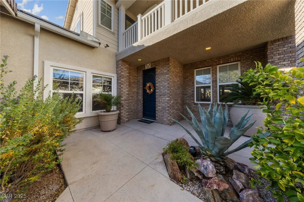 7438 Desertscape, Las Vegas, NV 89178