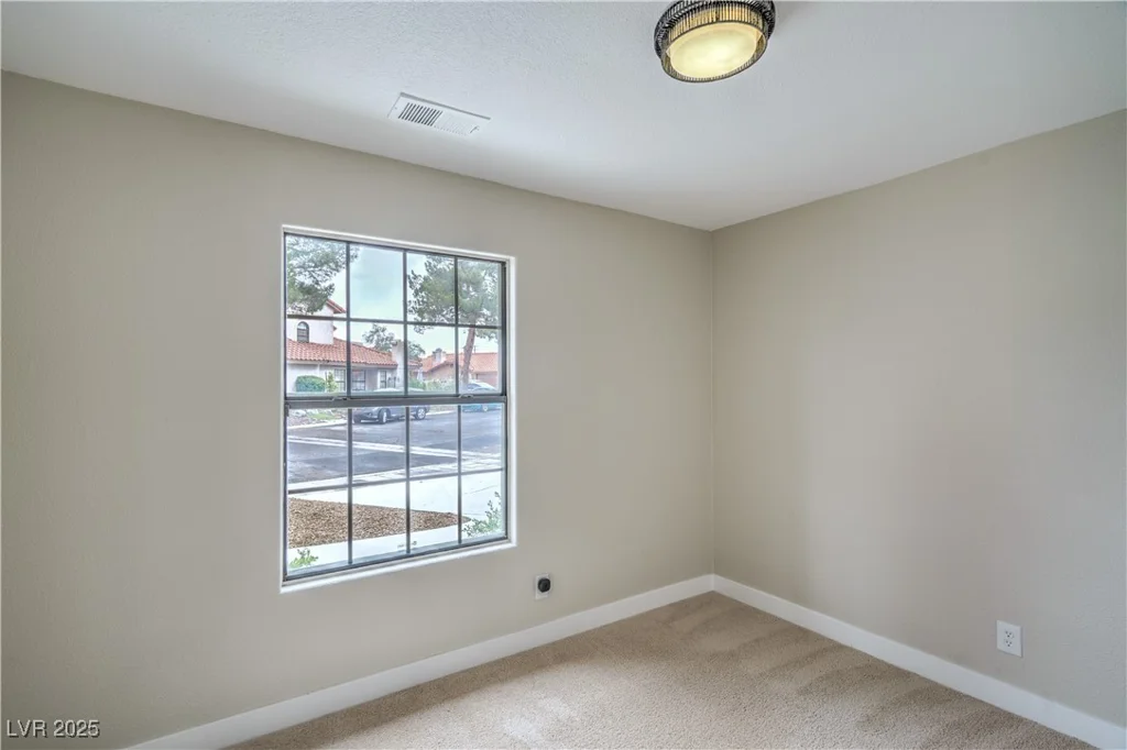 5757 Charles Holden, Las Vegas, NV 89103