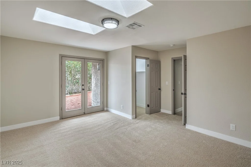 5757 Charles Holden, Las Vegas, NV 89103