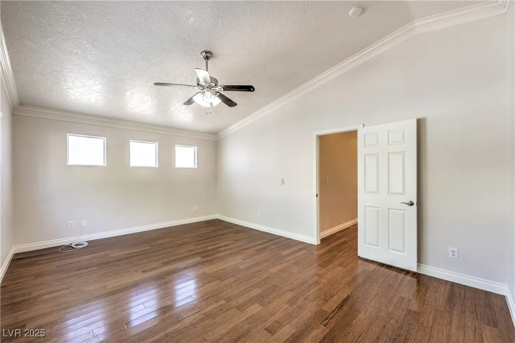 6649 Maple Mesa, North Las Vegas, NV 89084