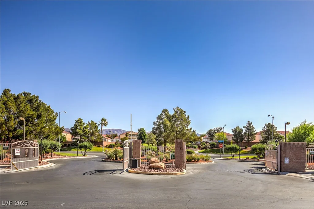 6649 Maple Mesa, North Las Vegas, NV 89084