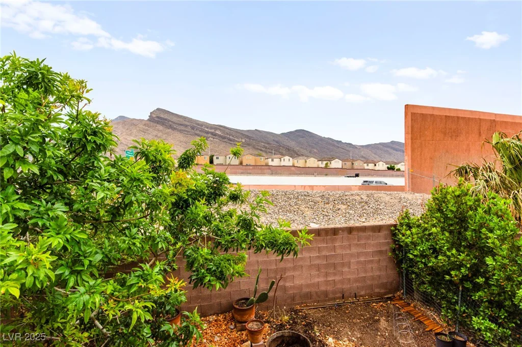 3619 Hat Rock, Las Vegas, NV 89129