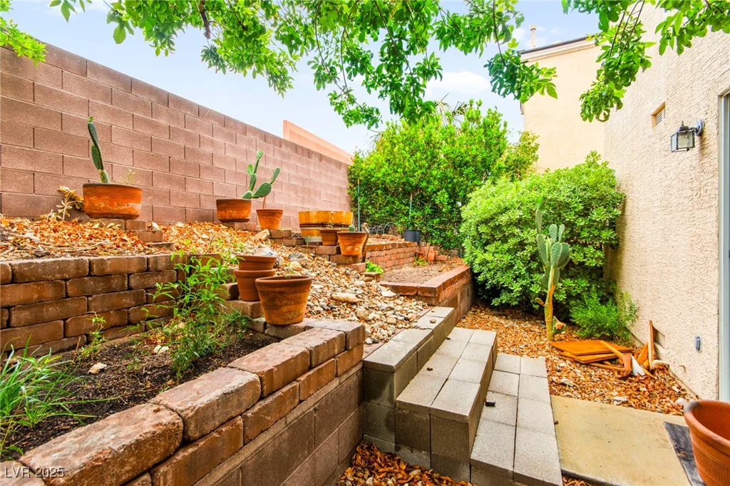 3619 Hat Rock, Las Vegas, NV 89129