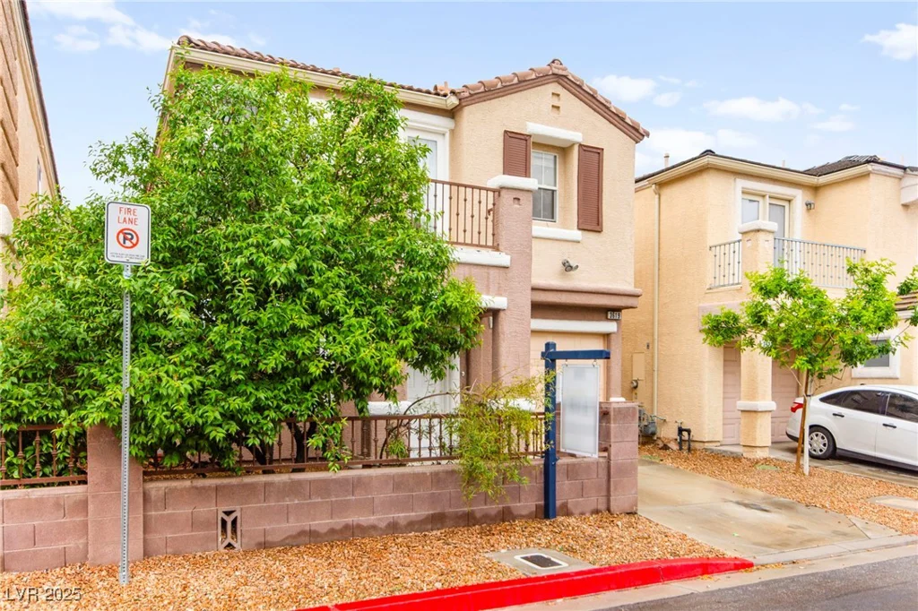 3619 Hat Rock, Las Vegas, NV 89129