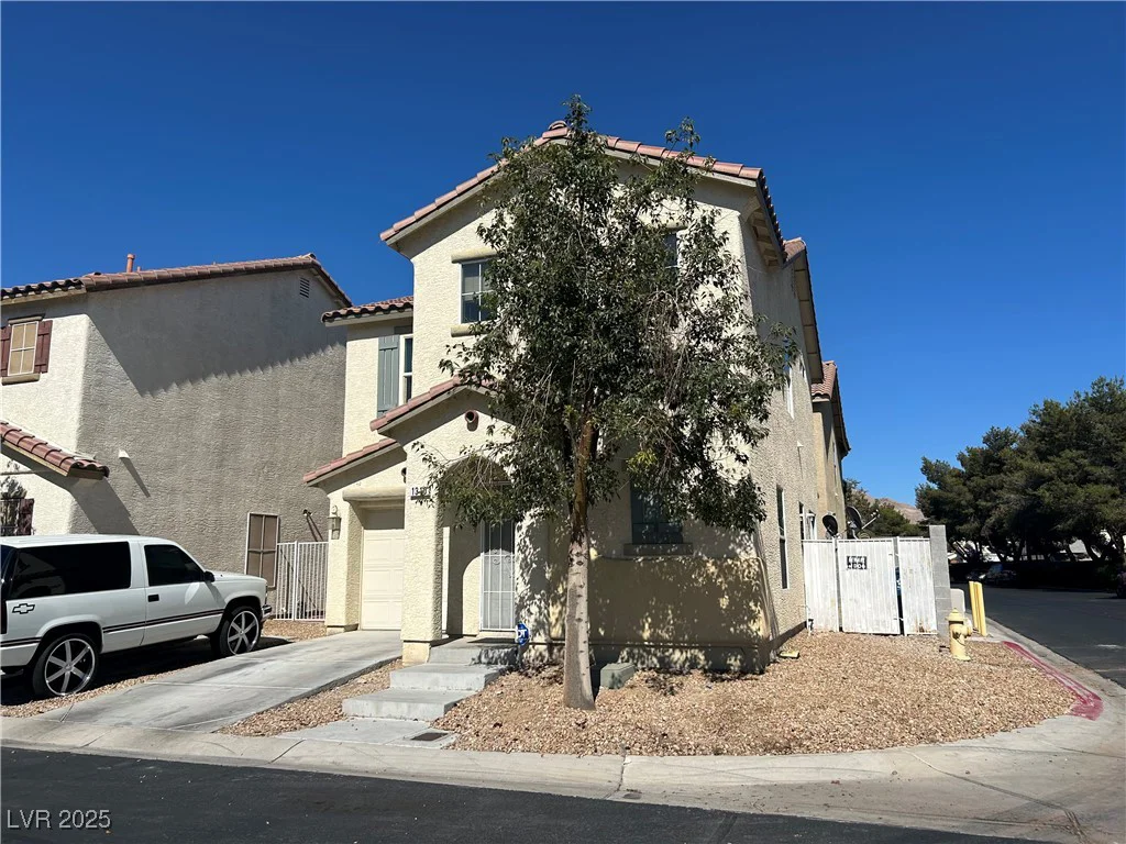 1310 Golden Apple, Las Vegas, NV 89142