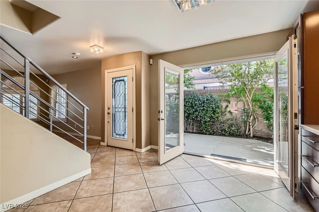 10159 Tumbling Tree, Las Vegas, NV 89183