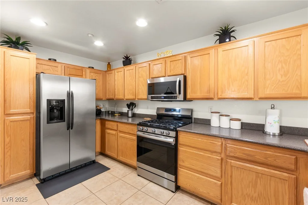 6488 Bentley Wood, Las Vegas, NV 89130