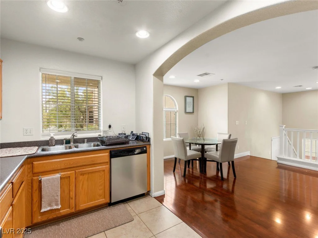 6488 Bentley Wood, Las Vegas, NV 89130