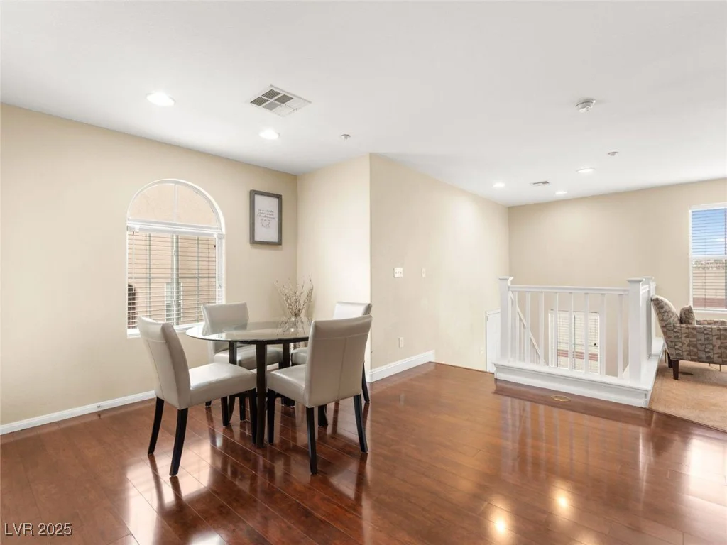 6488 Bentley Wood, Las Vegas, NV 89130