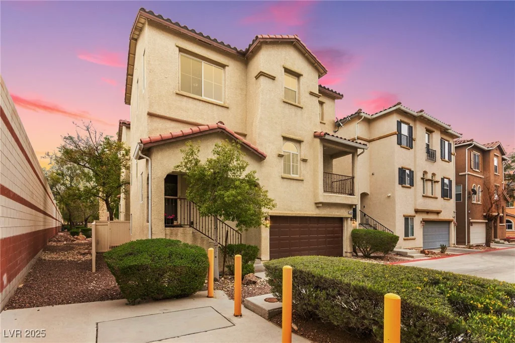 6488 Bentley Wood, Las Vegas, NV 89130