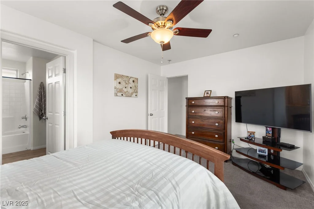 6488 Bentley Wood, Las Vegas, NV 89130