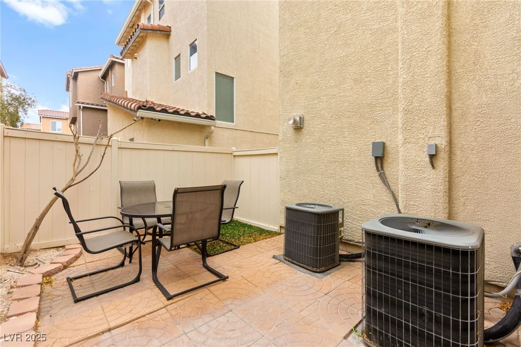 6488 Bentley Wood, Las Vegas, NV 89130