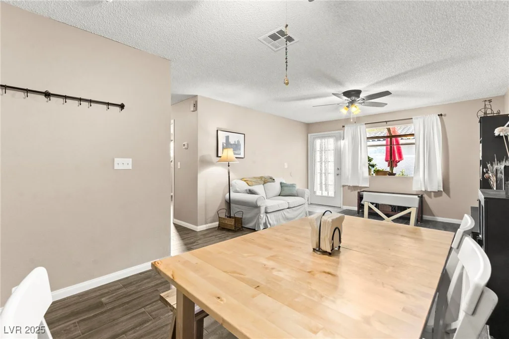 2040 Bavington, Las Vegas, NV 89108