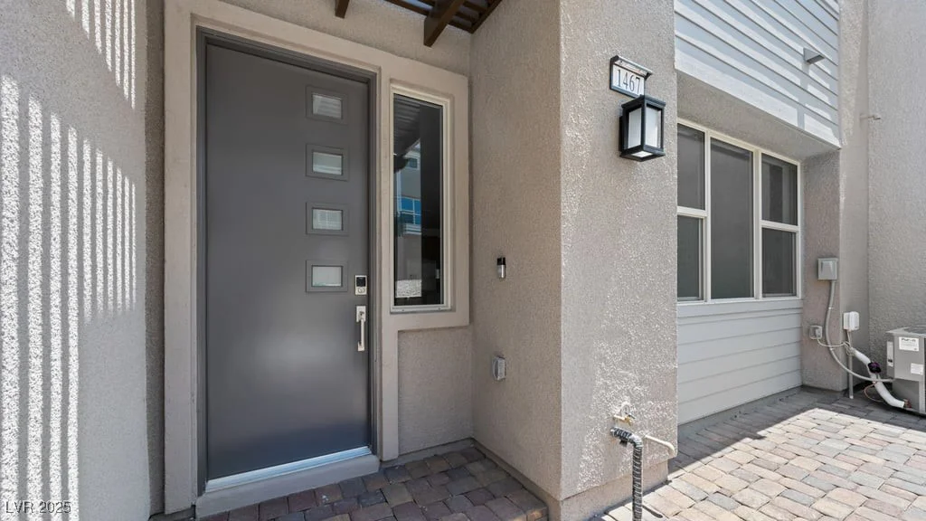 1467 Melodic Lark, Las Vegas, NV 89138