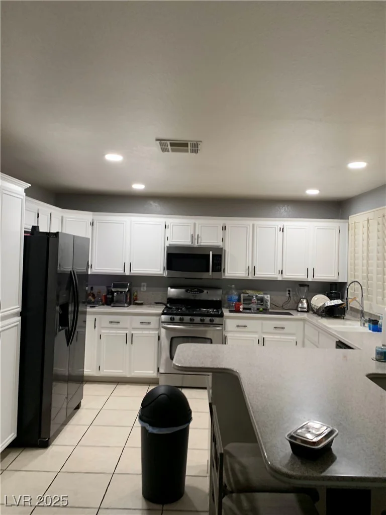 6259 Santander, Las Vegas, NV 89103