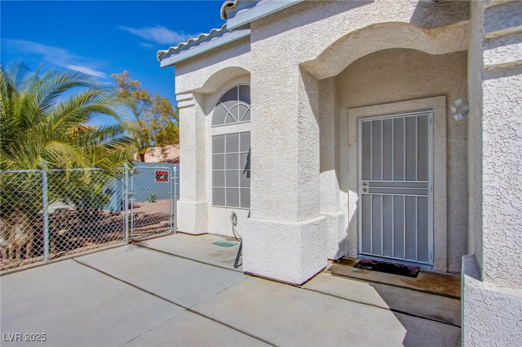 6259 Santander, Las Vegas, NV 89103