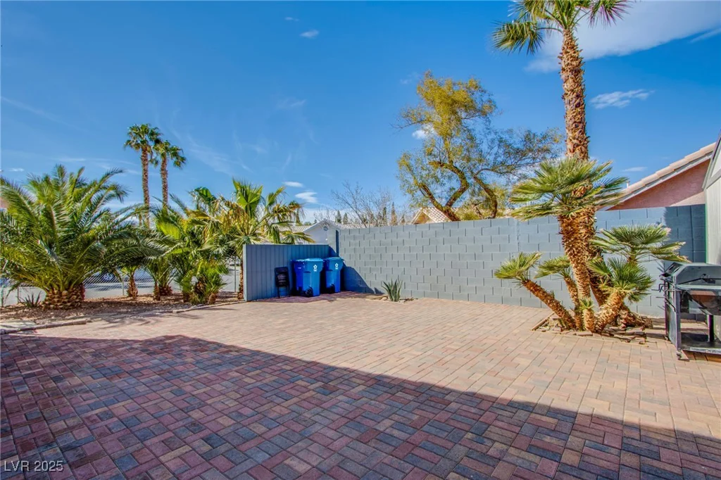 6259 Santander, Las Vegas, NV 89103