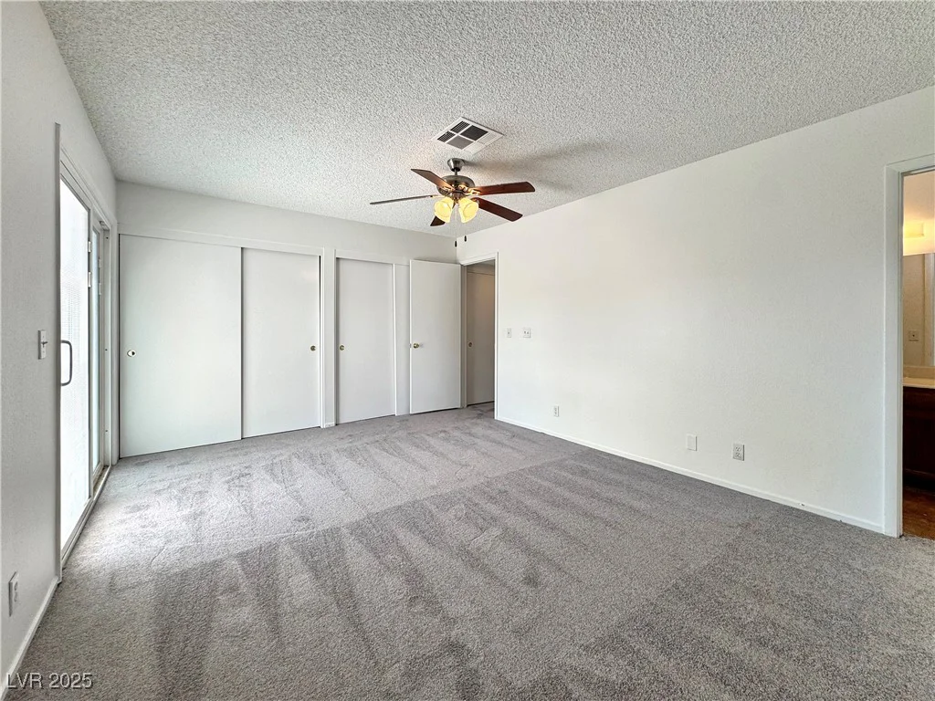 5460 Conville, Las Vegas, NV 89120