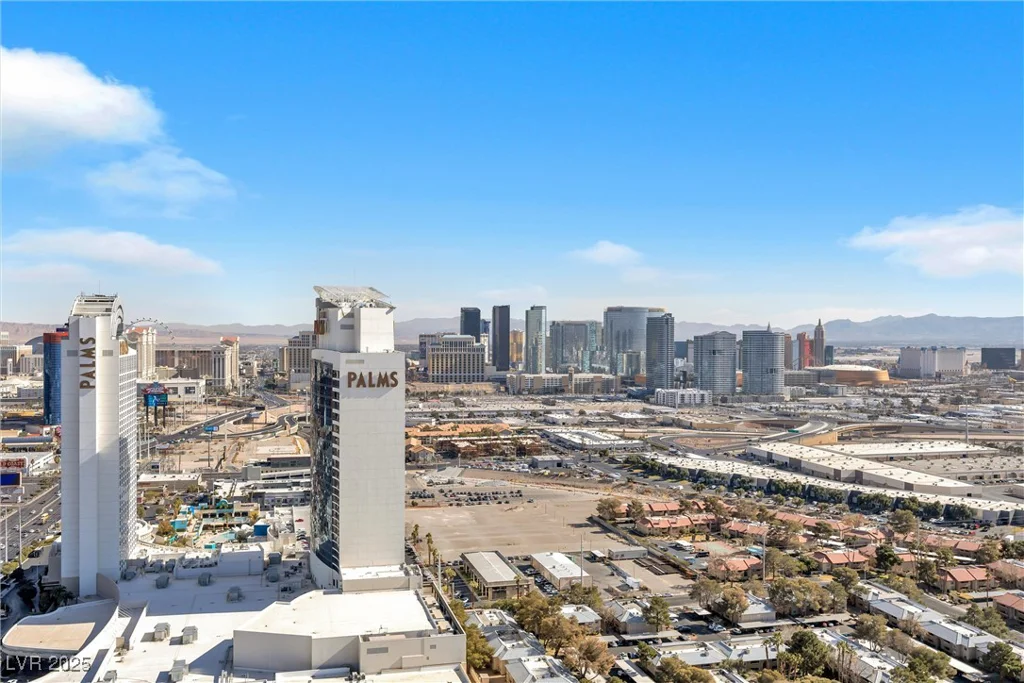 4381 FLAMINGO, Las Vegas, NV 89103