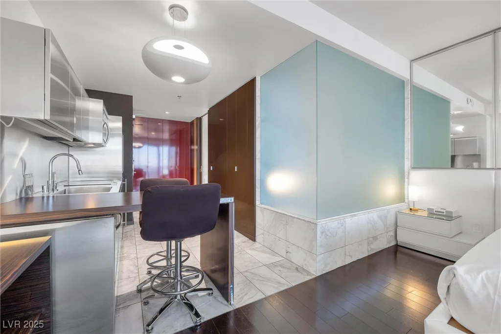 4381 FLAMINGO, Las Vegas, NV 89103