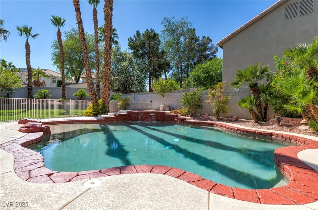 3633 Fox Heather, Las Vegas, NV 89129