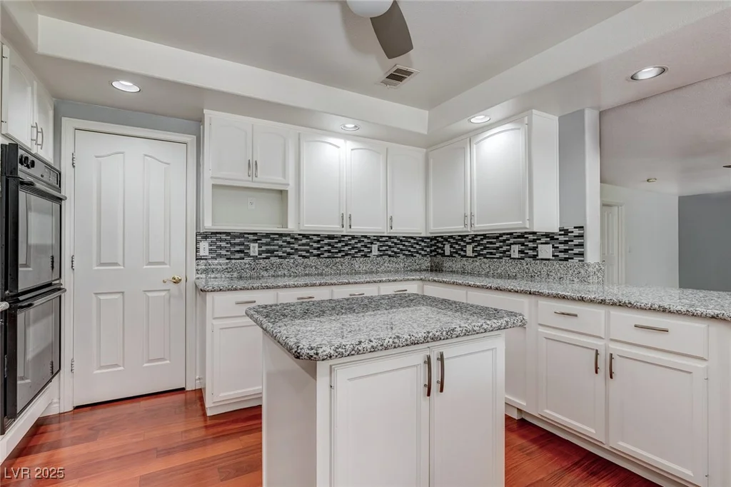 3633 Fox Heather, Las Vegas, NV 89129