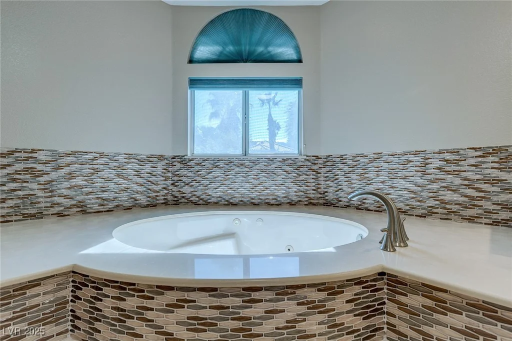 3633 Fox Heather, Las Vegas, NV 89129
