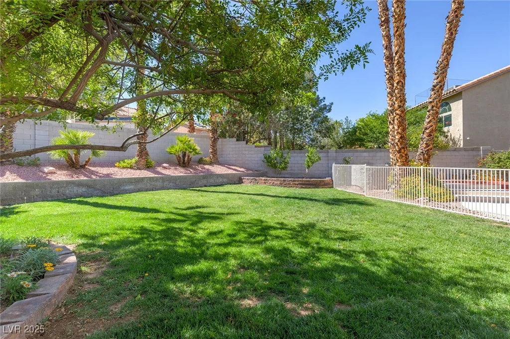 3633 Fox Heather, Las Vegas, NV 89129